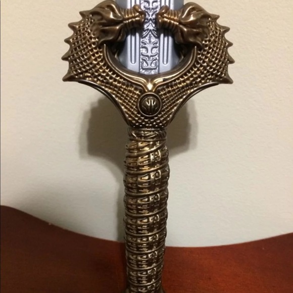 Wonder Woman Gal gadot costume accessorie sword - Picture 4 of 8